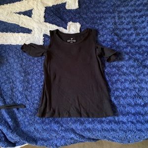 American eagle cold shoulder shirt